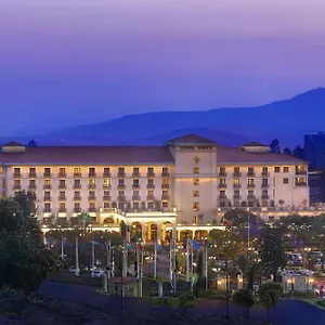 Hotel Sheraton Addis, A Luxury Collection Hotel,